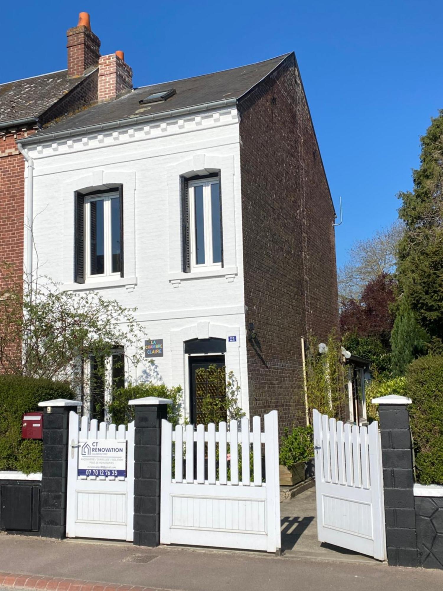 La Chambre Claire Ponts-et-Marais Exterior photo
